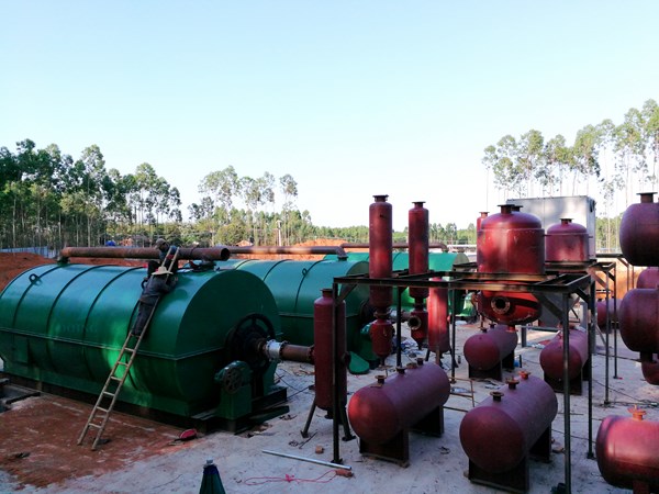 plastic to fuel machine